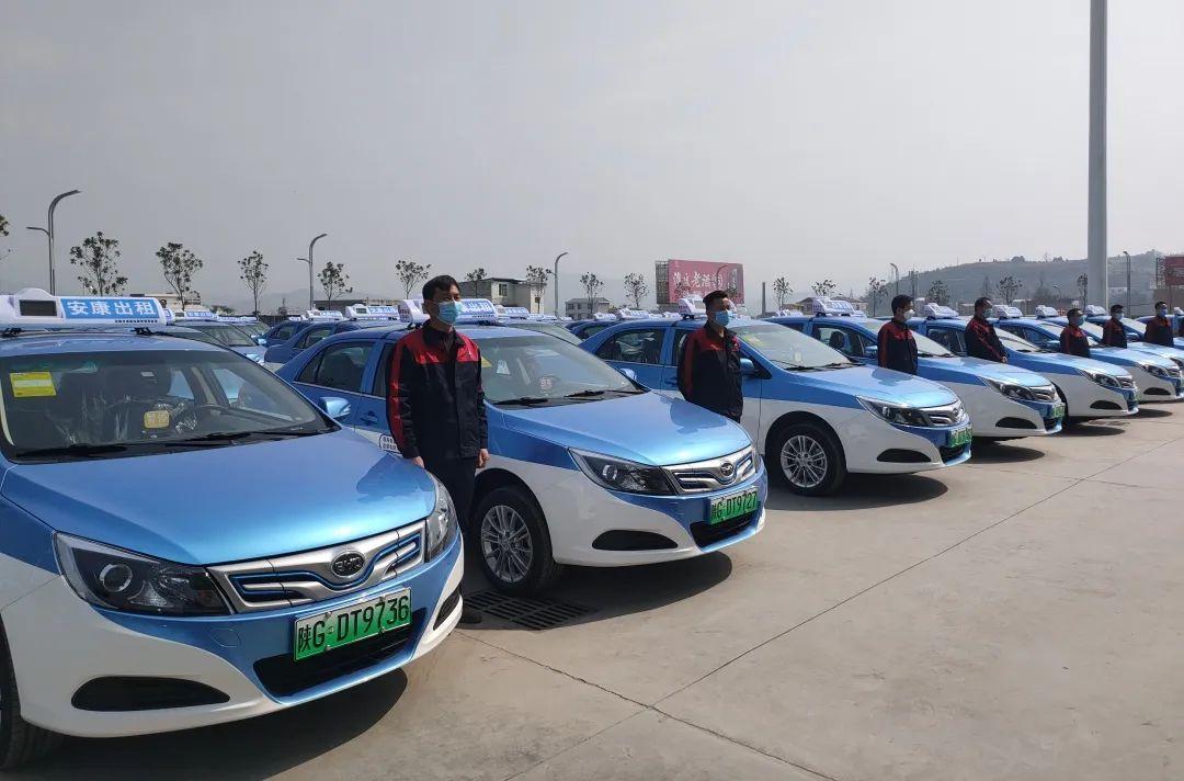 LED車載顯示屏和普通LED顯示屏的區(qū)別，選擇要慎重！(圖1)